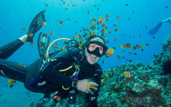 DIVING