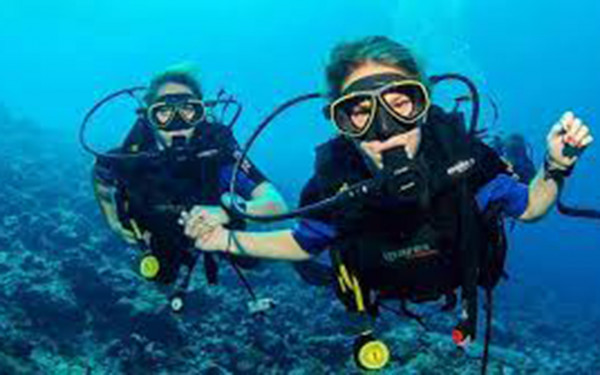 TRY SCUBA
