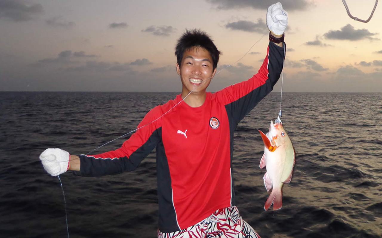 NIGHT FISHING & GRILL